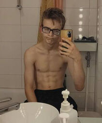 YoungyCR