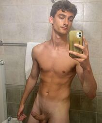 Straightb8tor