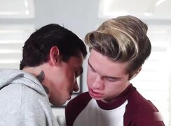 Twink Couple Boys Gay Porn Sweet as Lions of Canada