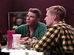 Barman Gets Lucky Gay Porn Videos Full