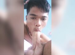 Sucking my daddy's dick boys porn tube