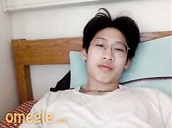 Noah 19 pre med student boys porn