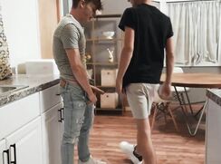 AA Vid - Gay porn beautiful sexy twinks bareback fuck tube