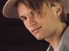 Full Bush And A Nice Wank Gay Porn Solo