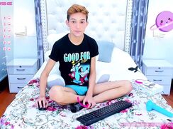 cute Latino boys porn hot cumming cam