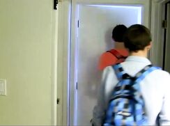 Young Twinks Bare Flip Flop Gay Porn Videos