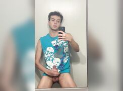 Twink jerking off quick before shower