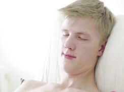 Zaidens Strip And J/O Boys Porn