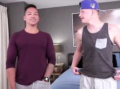 Bubble Butt Bang Gay Porn Videos