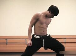 Jamie Dances Shirtless And He’s Good- No Porn