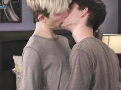 Pretty Boy Flip Flop Gay Porn Videos