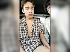 twinks car blowjob