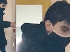 College Lad Gets Sucked Off At Gloryhole