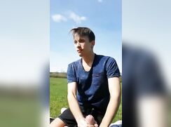 It's more fun with a friend in nature