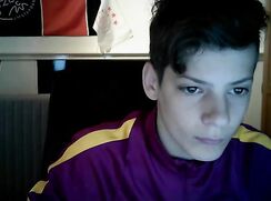 Qatar Fan quickly showing off