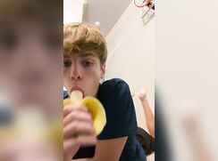 try again to deepthrout banana