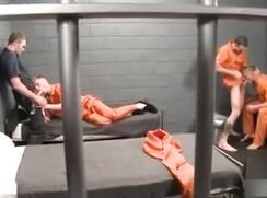 ♥  Twins In Prison ♥