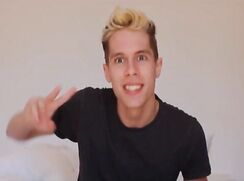 Talk and Wank - Twink Boys Gay Porn