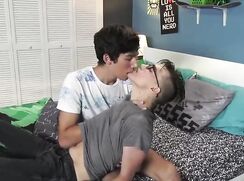 # The boy nexdoor - 021