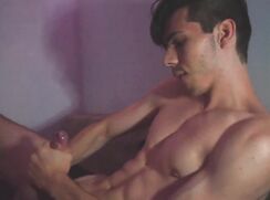 [T07]-[2] Bed time boy with his toy