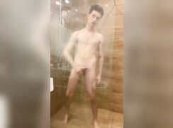 [MC]-[083] Hard teen jerks off in shower (cumshot)