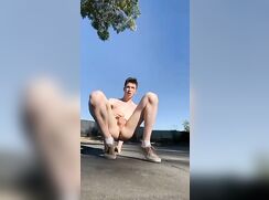 [MC]-[086] 18 year old public twink jerks off cums outside