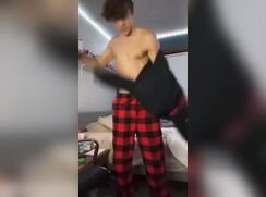 Flannel Hottie Strips Nude Boys Cam Porn