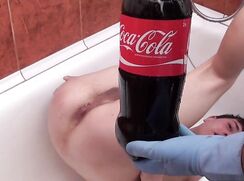 Cute twink ass fountain in the bathroom gay porn