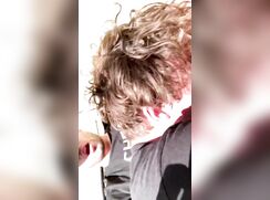 giving a gobbie outside