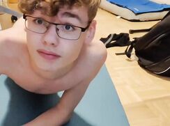 A Twink With Glasses, Ejaculates On His Beautiful Face, And in His Mouth ...