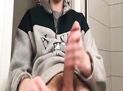 Dnz the return of biggus dickus