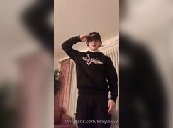 Shy teenager Bisexual posted his first jerk off videos