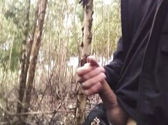 [291] Boy cums in the woods