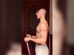 chico mostrando, MUSCLE DUDE