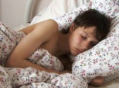 Pretty Boy enjoys to JO after sleep