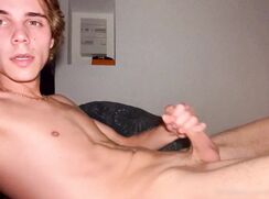 cute blond twink cums for his fans boys porn