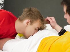 Best twinks bedroom hook-up boys gay porn