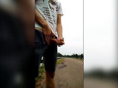 Dnz Thai lad jerks in public