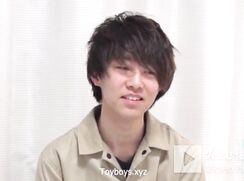 ASIAN／JAPANESE PRETTY BOY WANKS HIS FORESKIN COCK GAY PORN 35