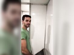 You watching me piss bro??