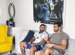 Threesome Latinos in a group BB fuck