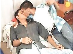 Latino Spunk Lovers..