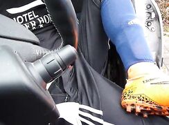 cleaning footy boots (cleats)