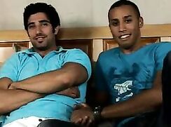 Black & White Hunks Gay Porn Videos