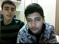 Buddies jacking on cam