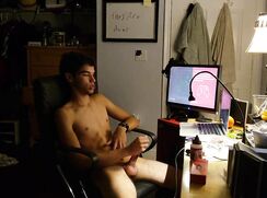 [T23]-[3] 18 year old gets spied on