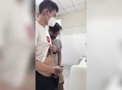 twinks in the toilet cam boys porn