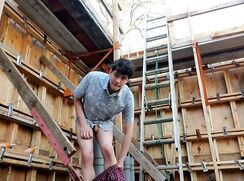 Jerking Off At The Constrution Site