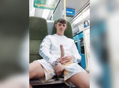 Footy Lad Wanks on Subway