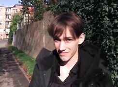 Dnz lovely young man gainfully employed